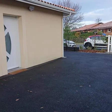 Дом отдыха Ares, Mapouchet, Piscine