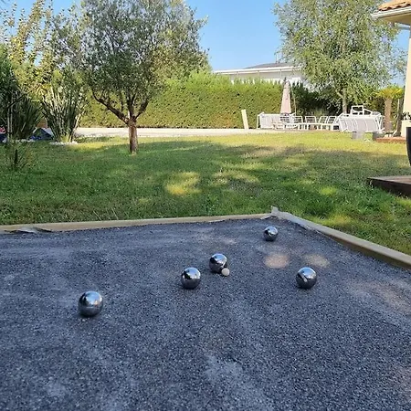 Ares, Mapouchet, Piscine Дом отдыха