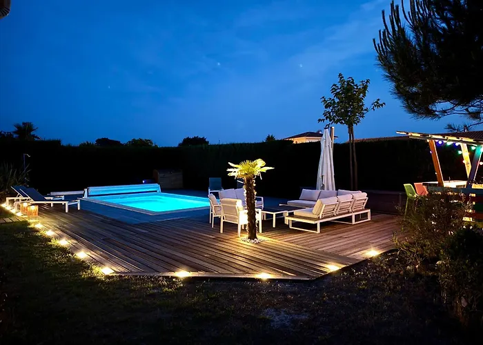 Ares, Mapouchet, Piscine