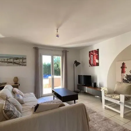 Ares, Mapouchet, Piscine Tatil Evi Ares