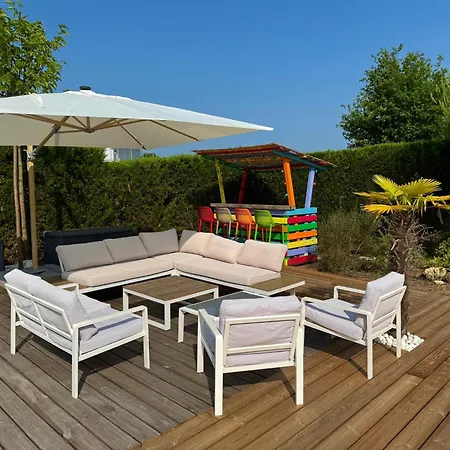 Tatil Evi Ares, Mapouchet, Piscine Ares