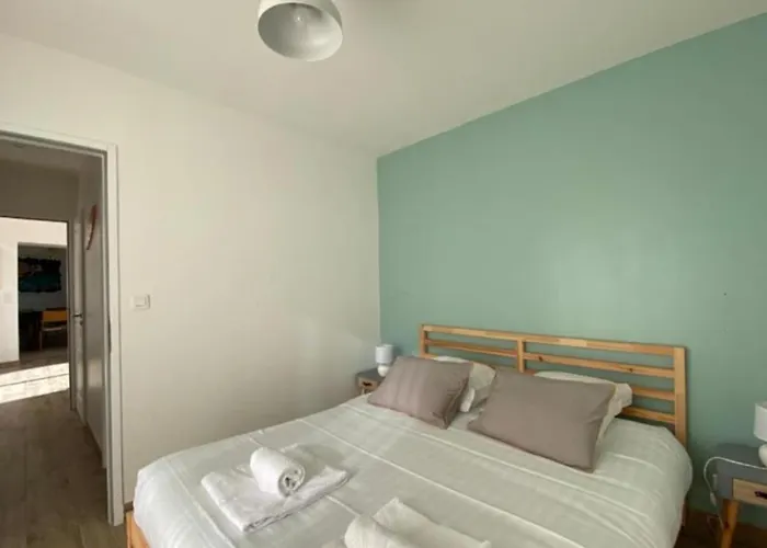 Ares, Mapouchet, Piscine Dom wakacyjny *