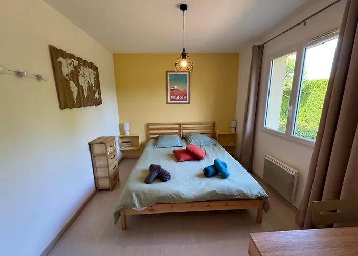 Ares, Mapouchet, Piscine Ares